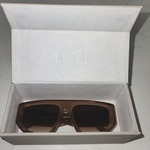 Dezi Back Track Sunglasses